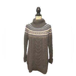LANDS’ END Turtleneck Sweater.  Women’s size M 10-12.‎